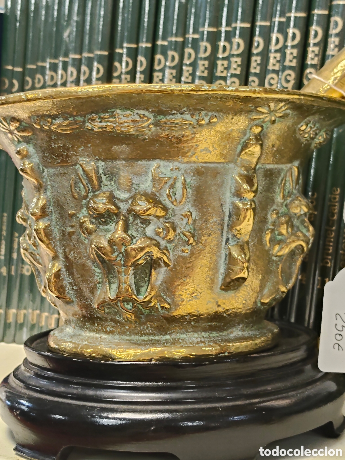 Antig&uuml;edades: Impresionante mortero de bronce - Foto 2