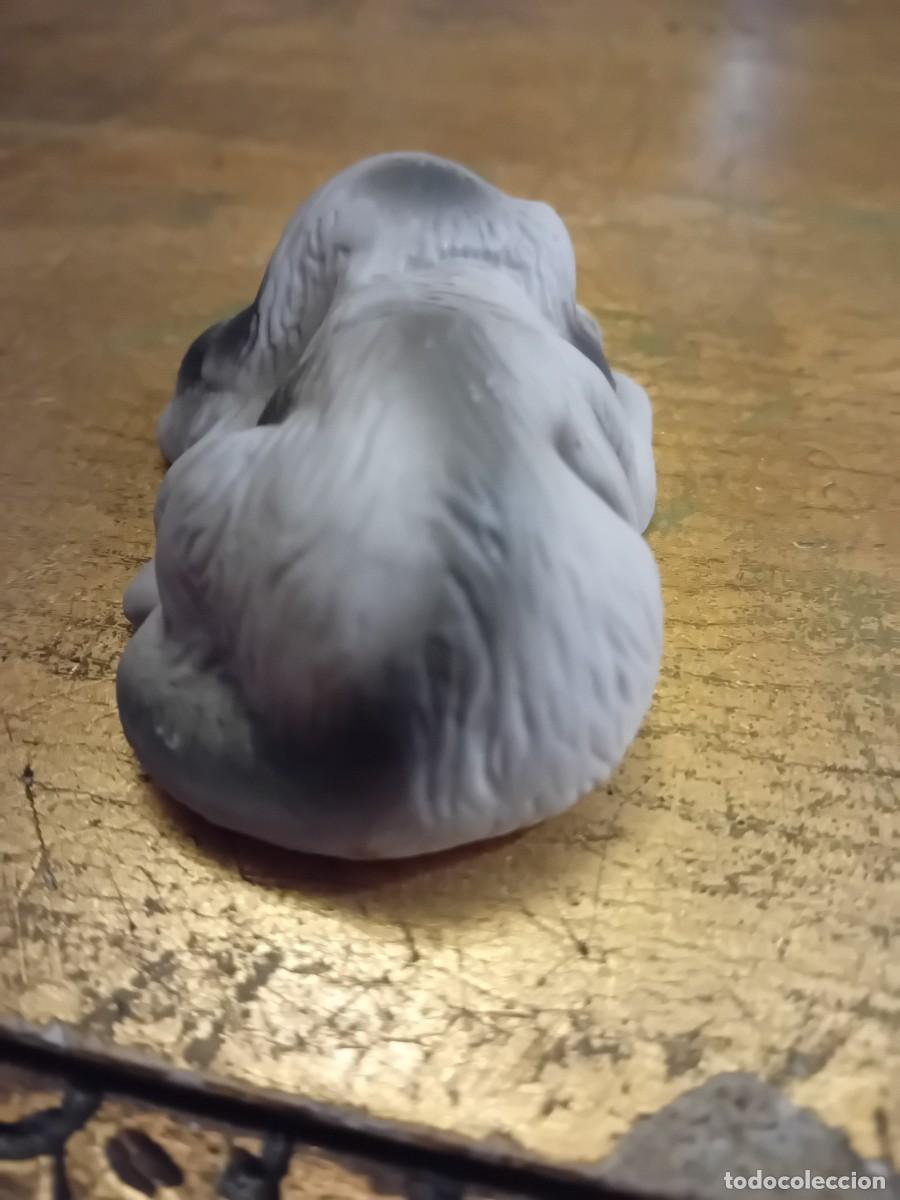 Antig&uuml;edades: Perra con perrito de biscuit siglo XX - Foto 4