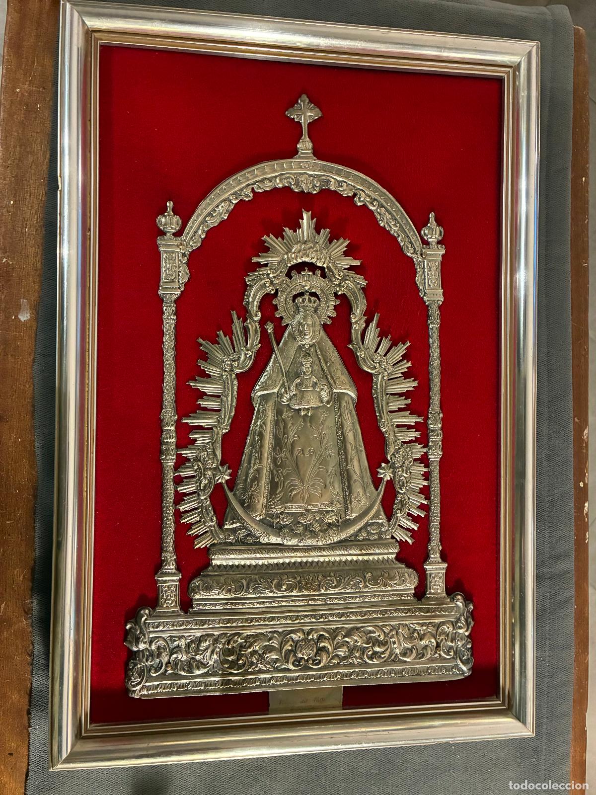 Antig&uuml;edades: Cordoba relieve vaciado imagen en metal Virgen del Valle Santaella mide 48x32x4,5 cm bien conservado