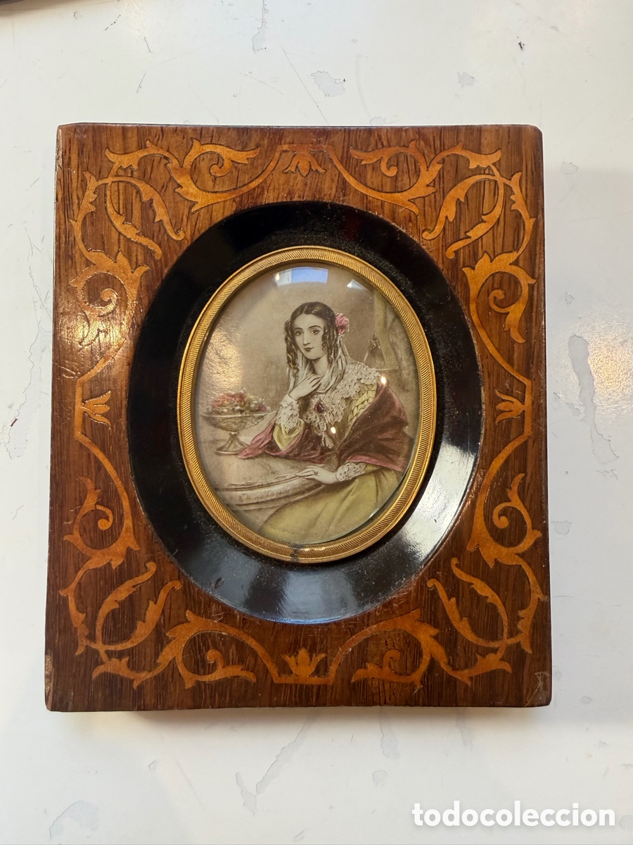 Antig&uuml;edades: Miniatura retrato dama marco marqueter&iacute;a antiguo