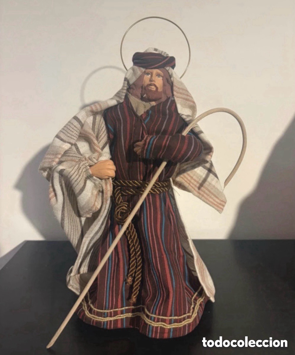 Antig&uuml;edades: Arte religioso antiguo San Jos&eacute;, Santo de vestir