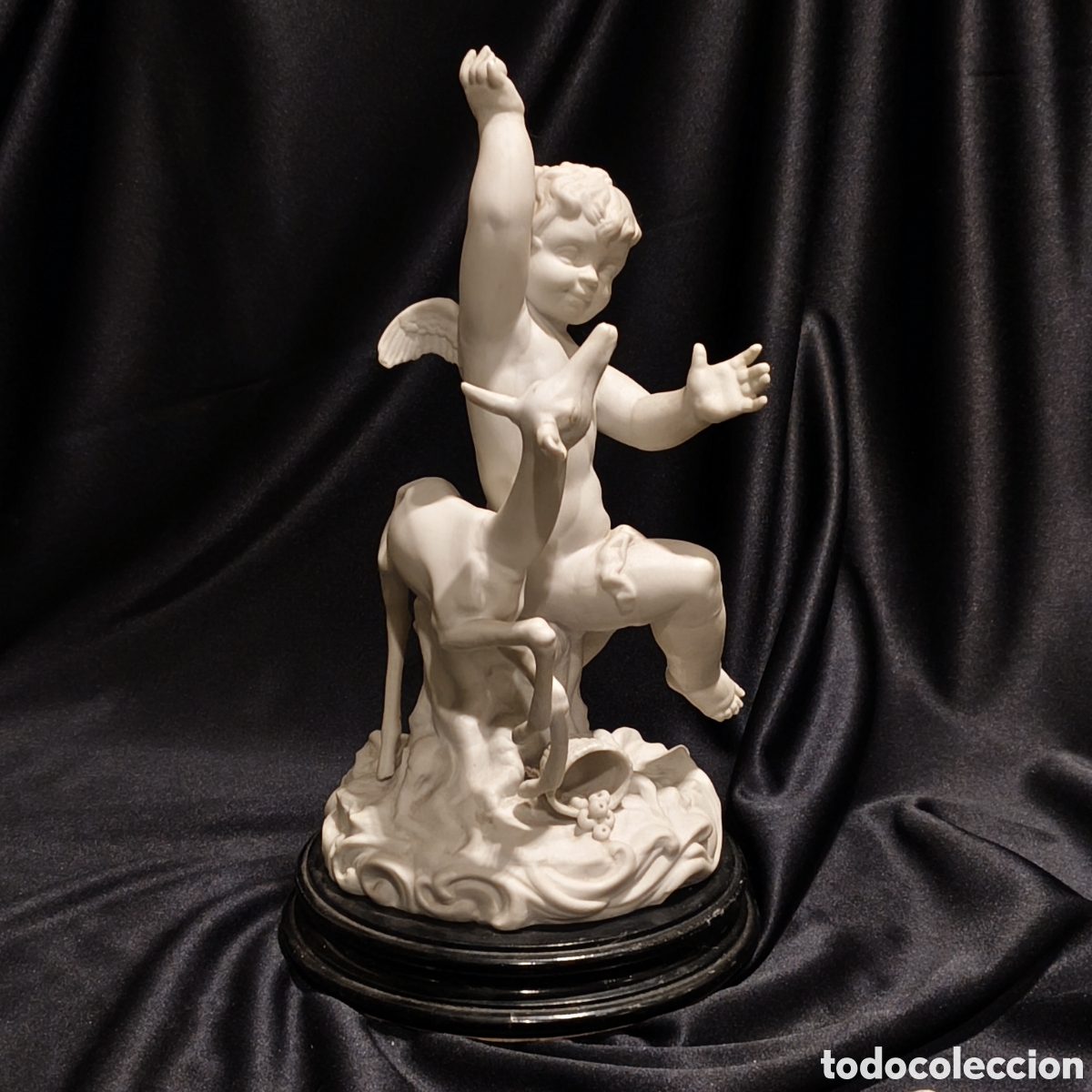 Antig&uuml;edades: Antigua figura de porcelana biscuit de ALGORA - &Aacute;ngel con cervatillo - &iexcl;Impecable