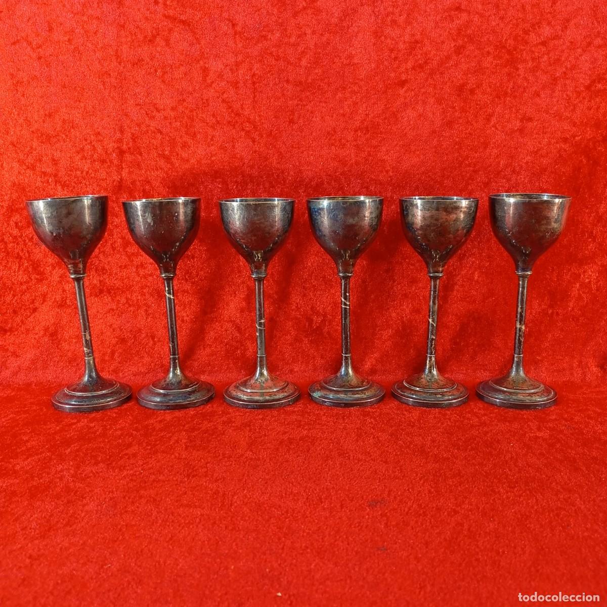 Antig&uuml;edades: ANTIGUO JUEGO DE SEIS COPAS DE &Eacute;POCA - CHAPADAS EN PLATA - MEDIADOS DEL SIGLO XX - 5 X 13 CM