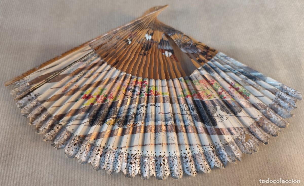 Antig&uuml;edades: Peque&ntilde;o abanico decorado a mano finales siglo XIX