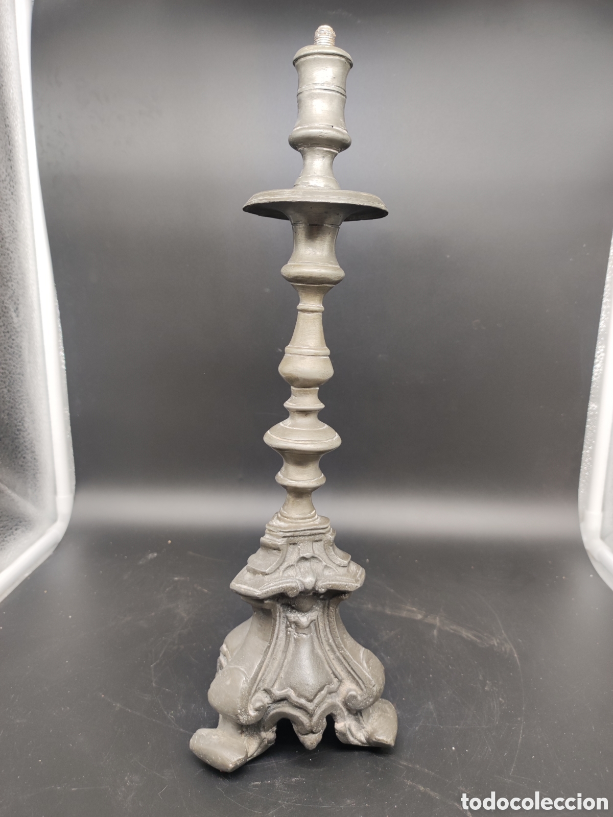 Antig&uuml;edades: Candelero de esta&ntilde;o antiguo