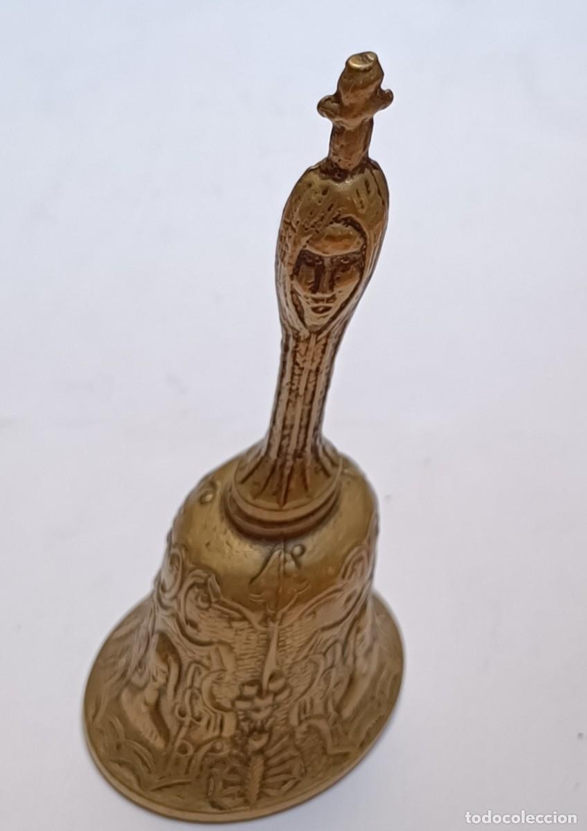 Antig&uuml;edades: CAMPANA DECORATIVA DE BRONCE - Foto 1