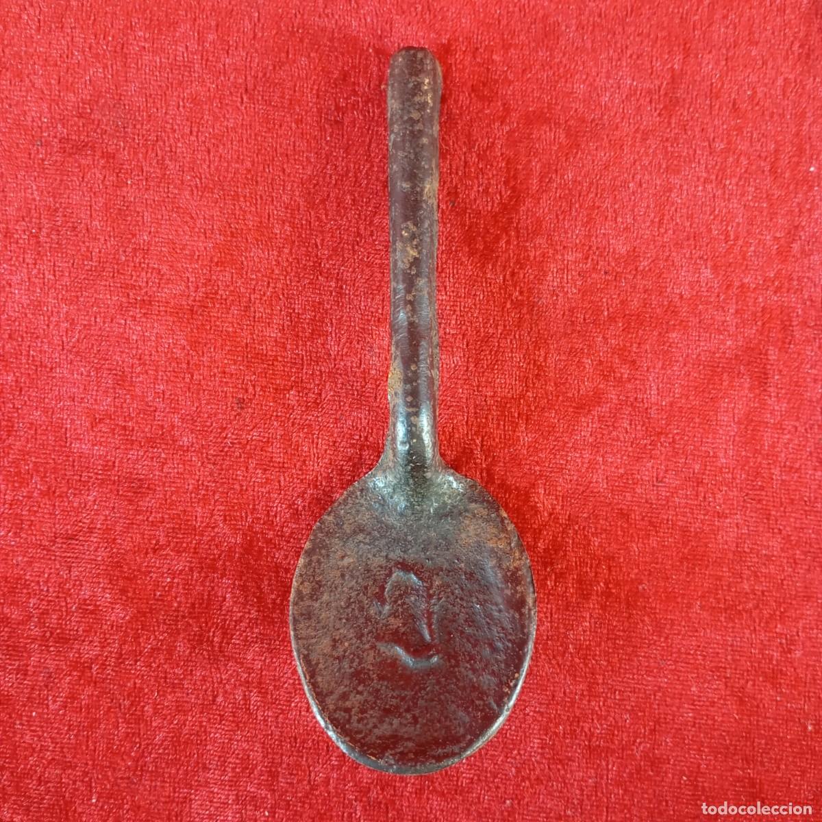 Antig&uuml;edades: ANTIGUA CUCHARA DE METAL - FINALES DE LA EDAD MEDIA - PRINCIPIOS DEL SIGLO XVII - 12,5 CM DE LARGO