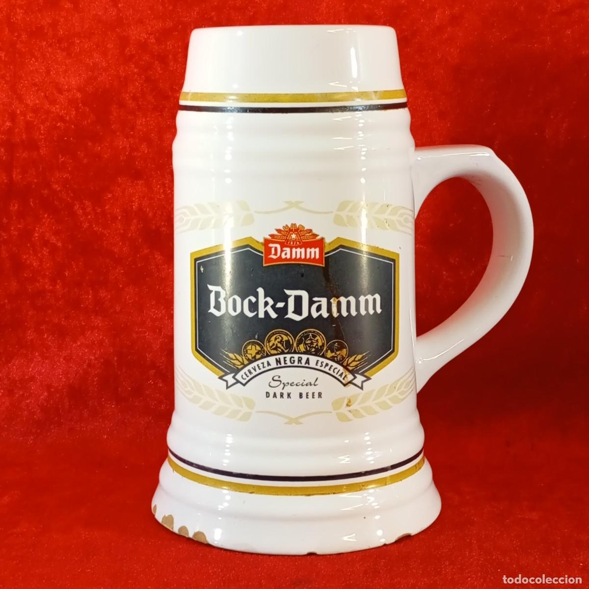 Antig&uuml;edades: JARRA VINTAGE DE CERAMICA BLANCA - BOCK-DAMM - DARK BEER - 22 CM DE ALTO