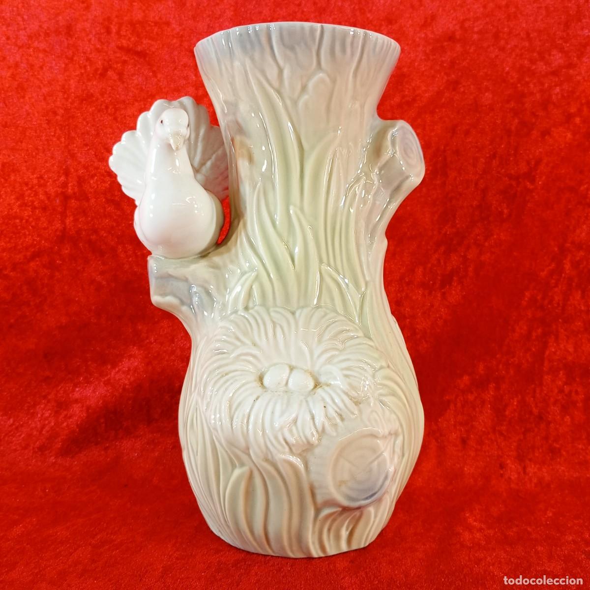 Antig&uuml;edades: ANTIGUO JARR&Oacute;N DE PORCELANA - DISE&Ntilde;ADO POR MIGUEL REQUENA - ESMALTADO A MANO - VALENCIA - 22 CM ALTO
