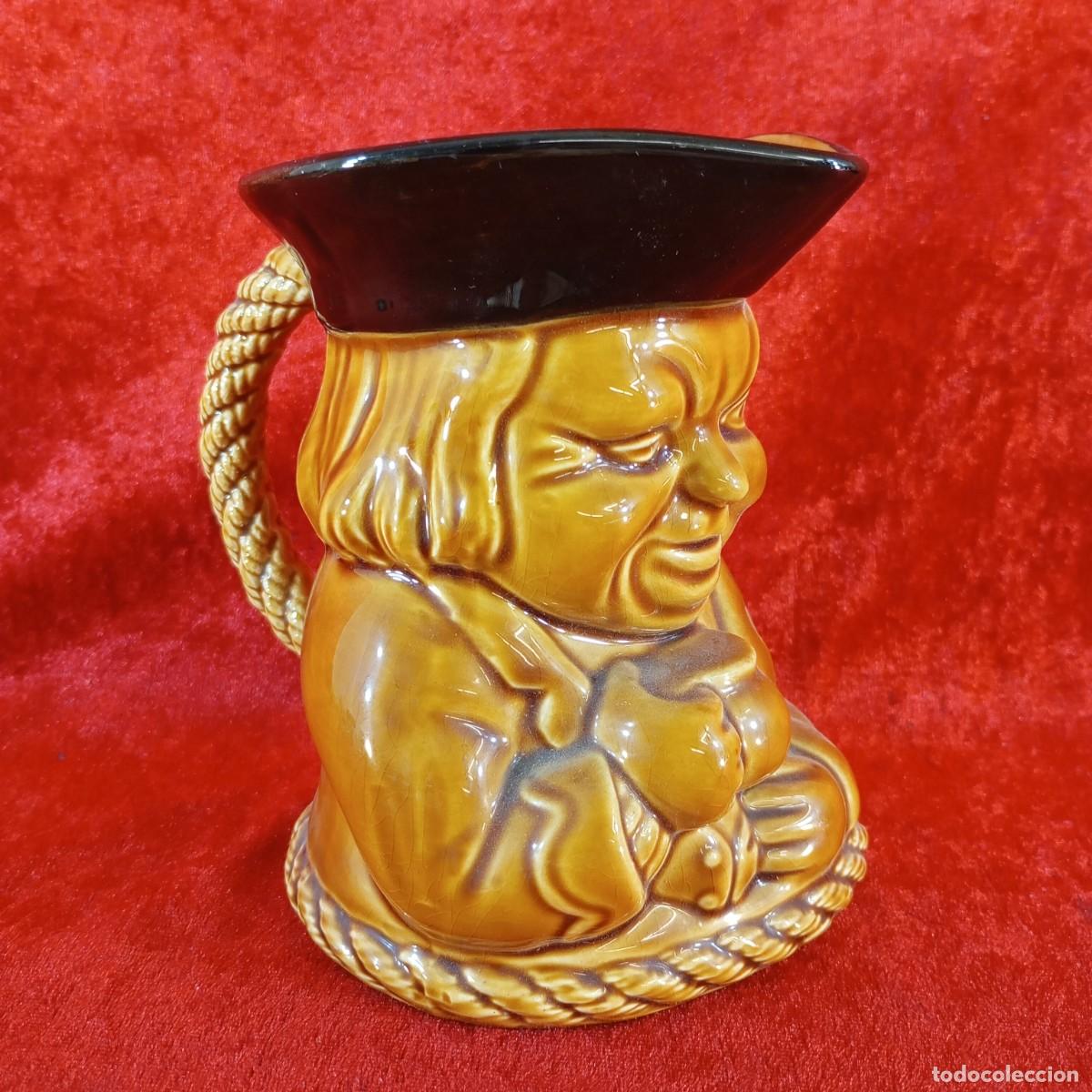 Antig&uuml;edades: ANTIGUA JARRA ESTILO TOBY - FABRICADA POR LA F&Aacute;BRICA ESPA&Ntilde;OLA DE PORCELANA VALDEMORA - 14,5 CM ALTO