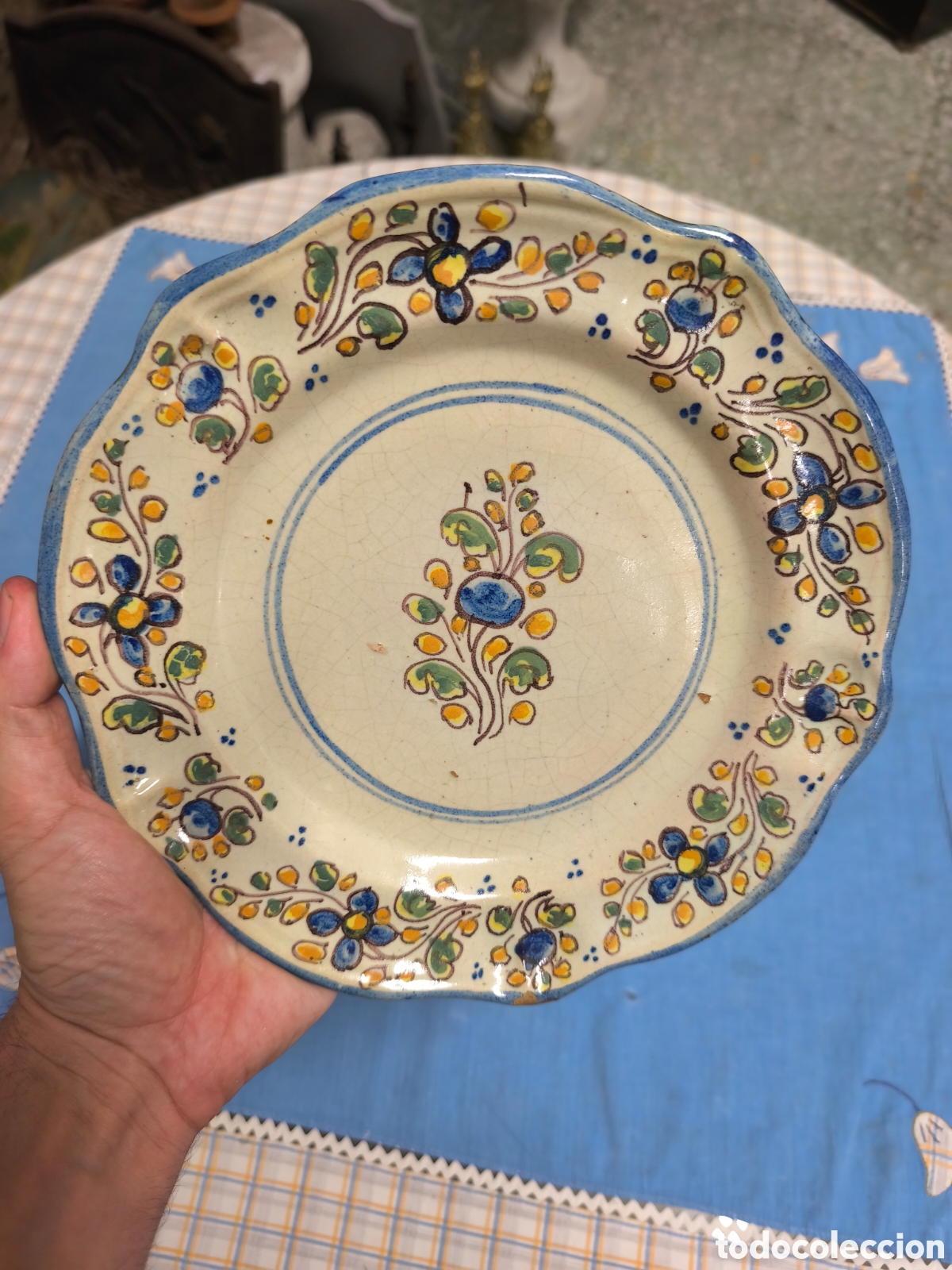 Antig&uuml;edades: Plato cer&aacute;mica Talavera Niveiro