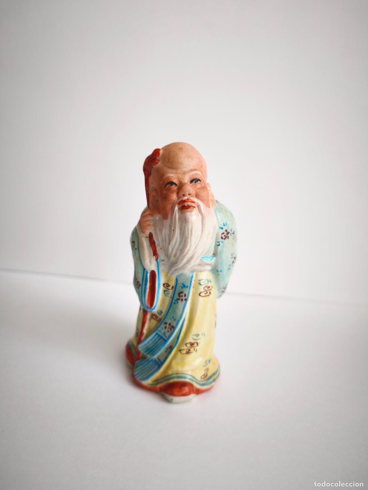 Antig&uuml;edades: Figura de Shou Xing, dios de la logevidad, Porcelana china marcada en ls base.
