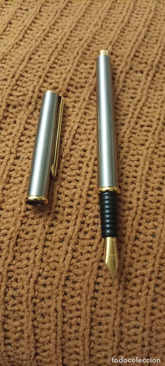 Antig&uuml;edades: Pluma estilogr&aacute;fica vintage marca Sakyo+ pinza hielo