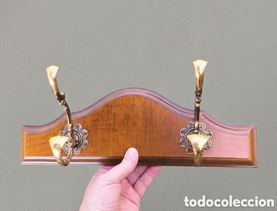 Antig&uuml;edades: PERCHERO DE PARED - MADERA NOBLE Y BRONCE