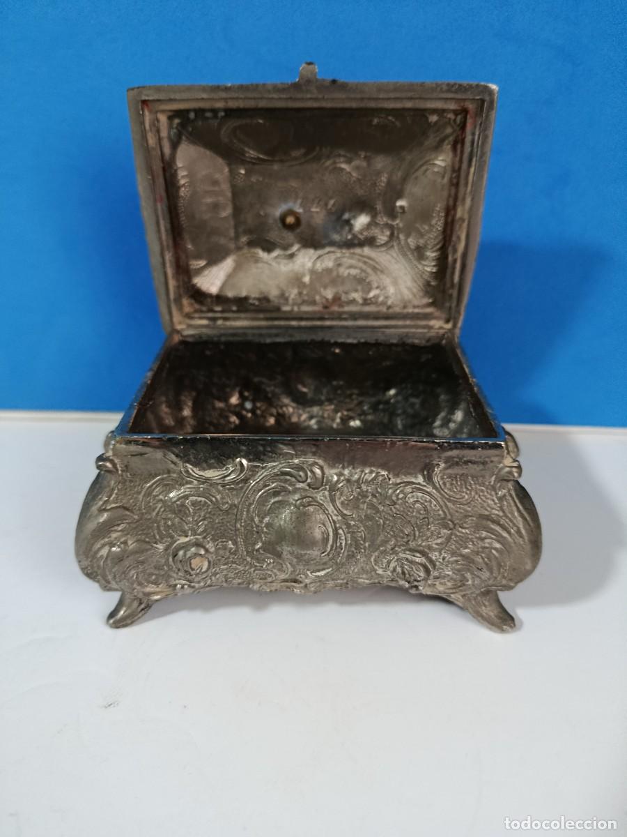 Antig&uuml;edades: JOYERO ANTIGUO DE METAL - Foto 2