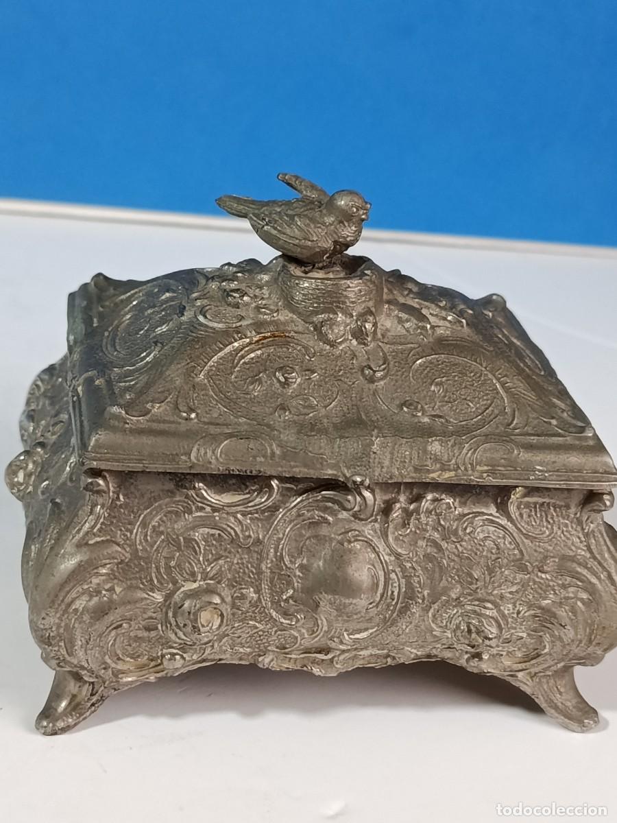 Antig&uuml;edades: JOYERO ANTIGUO DE METAL - Foto 3