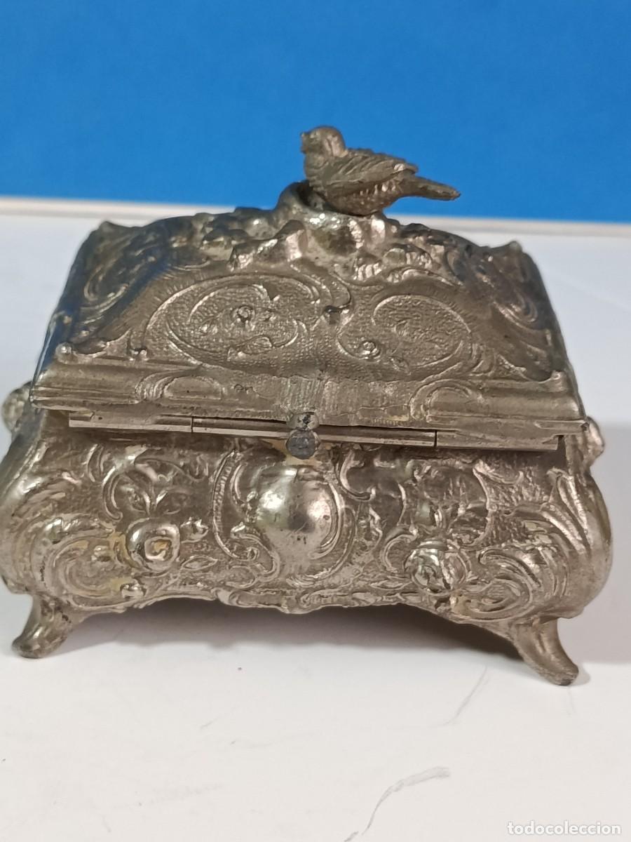 Antig&uuml;edades: JOYERO ANTIGUO DE METAL - Foto 5