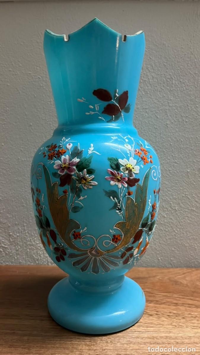 Antig&uuml;edades: Antiguo Jarr&oacute;n de Vidrio Bristol/Opalina Azul, &rdquo;Esmalte Floral Victoriano Pintado a Mano&rdquo;, Oro de L