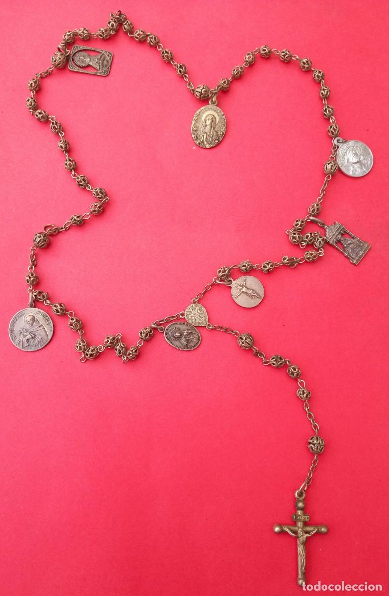 Antig&uuml;edades: Rosario Antiguo con Medallas Religiosas.