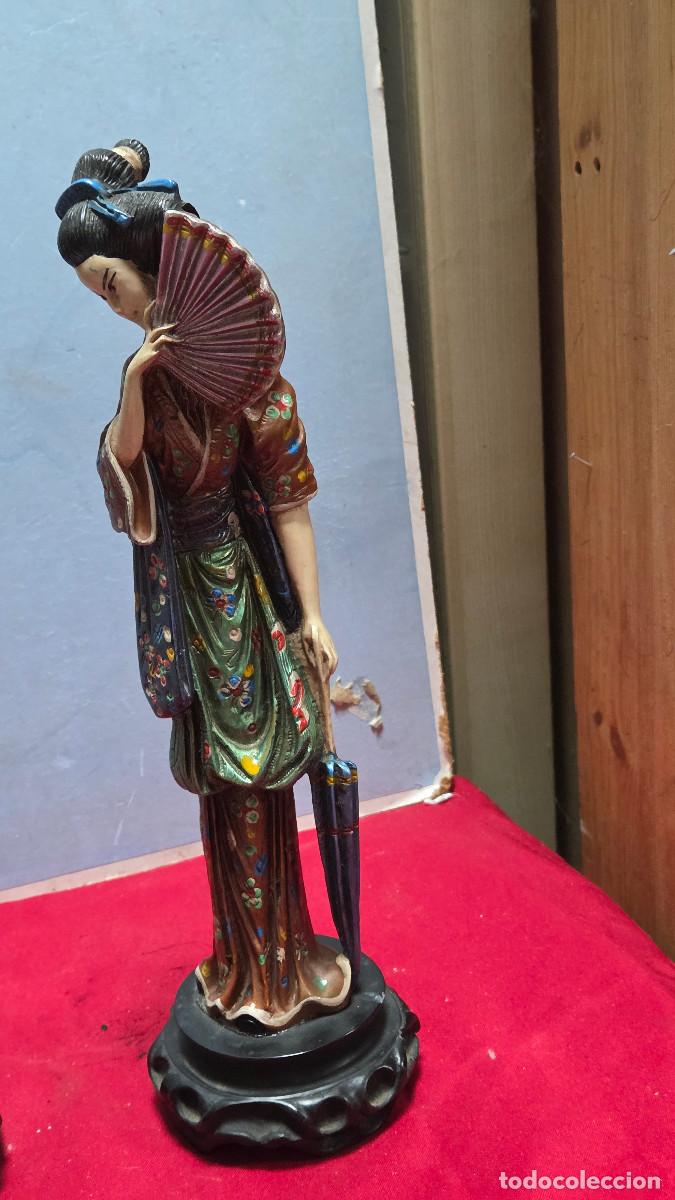 Antig&uuml;edades: 2 figuras de oriental vintage - Foto 8