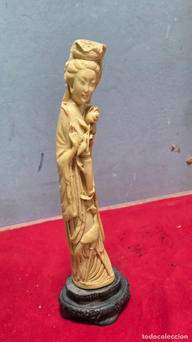 Antig&uuml;edades: figura oriental vintage