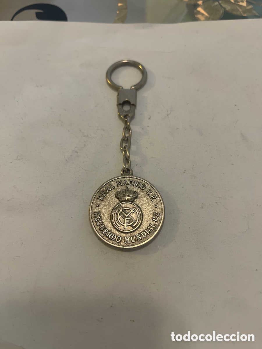 Antig&uuml;edades: Llavero Conmemorativo del Estadio Santiago Bernab&eacute;u - Espa&ntilde;a '82