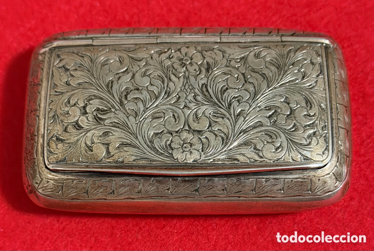 Antig&uuml;edades: Preciosa, caja de rap&eacute; antigua en plata de ley. Finales siglo XIX.
