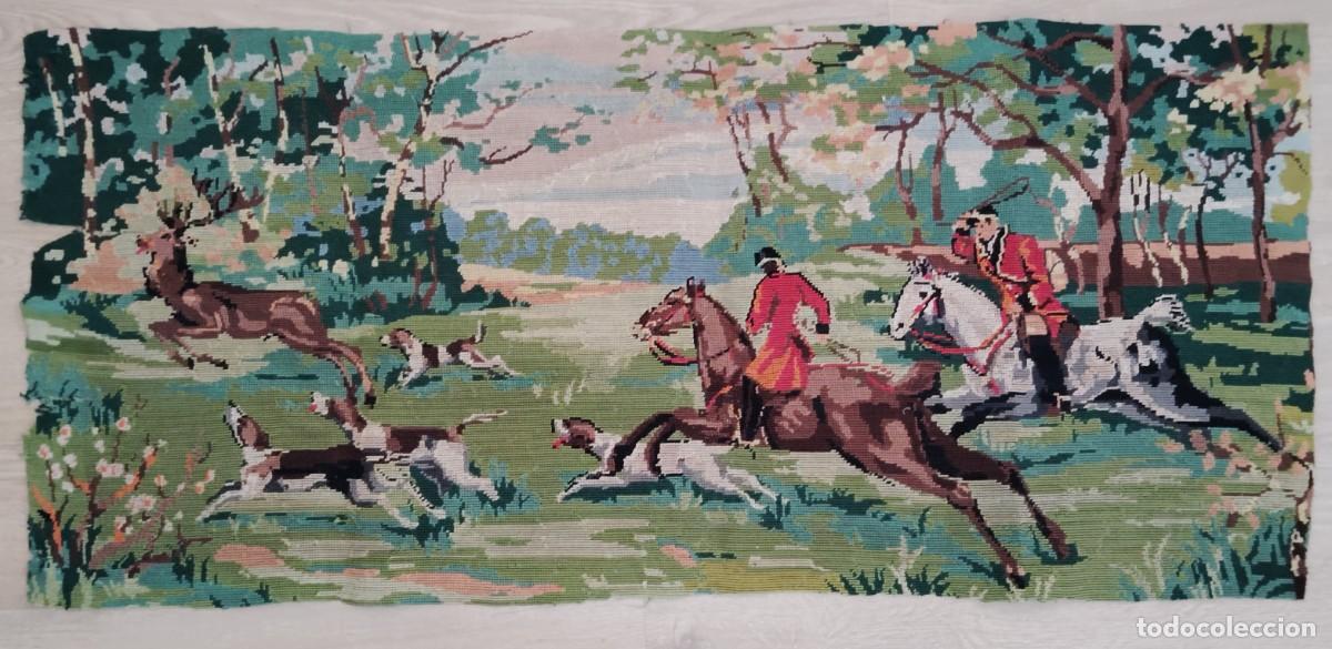 Antig&uuml;edades: TAPIZ - PUNTO DE AGUJA - BORDADO SOBRE LIENZO 1950. ENVIO CERTIFICADO INCLUIDO .