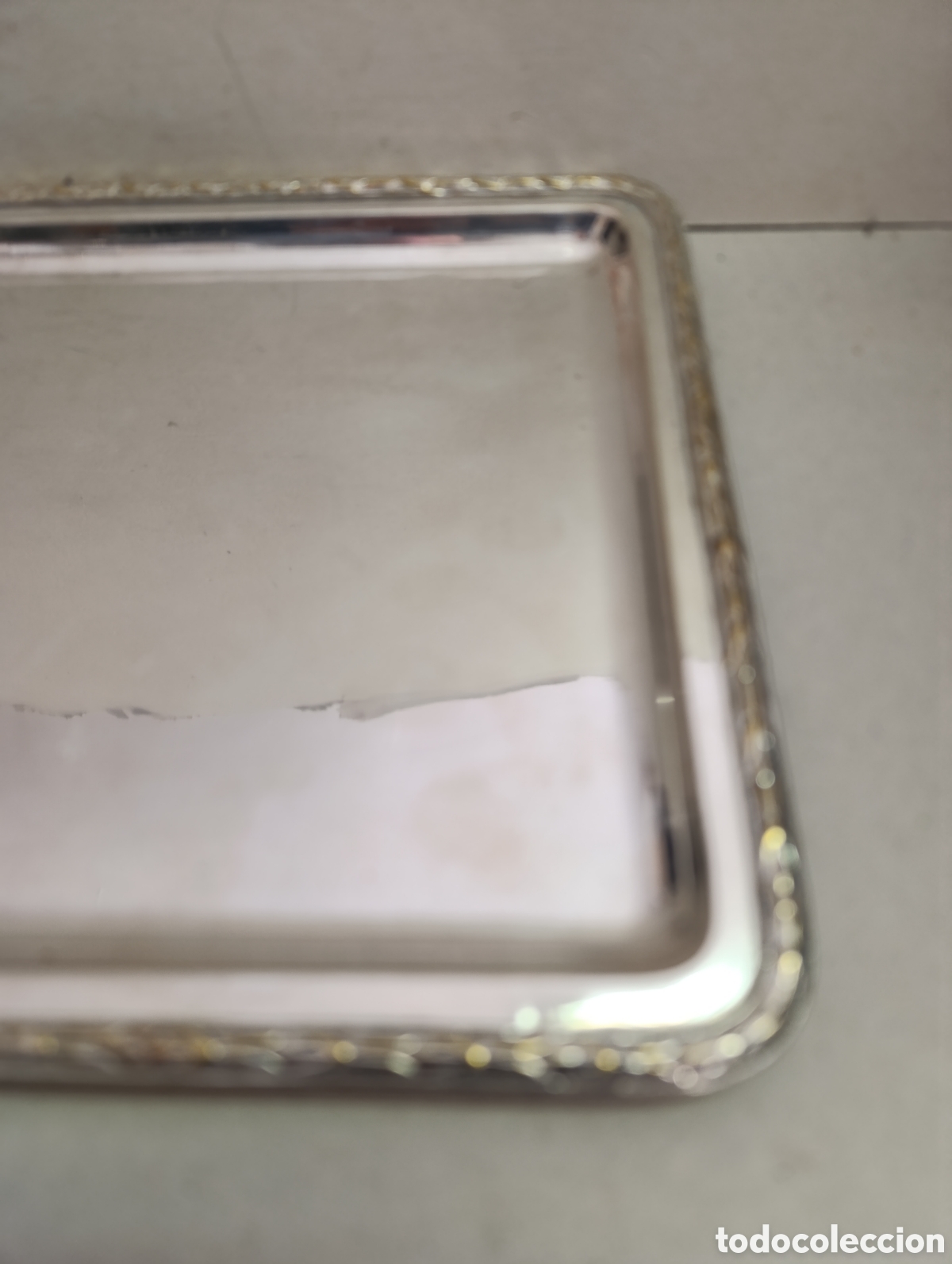 Antig&uuml;edades: BANDEJA RECTANGULAR DE LETAL PLATEADO. MARCAS EN ESQUINA. - Foto 3