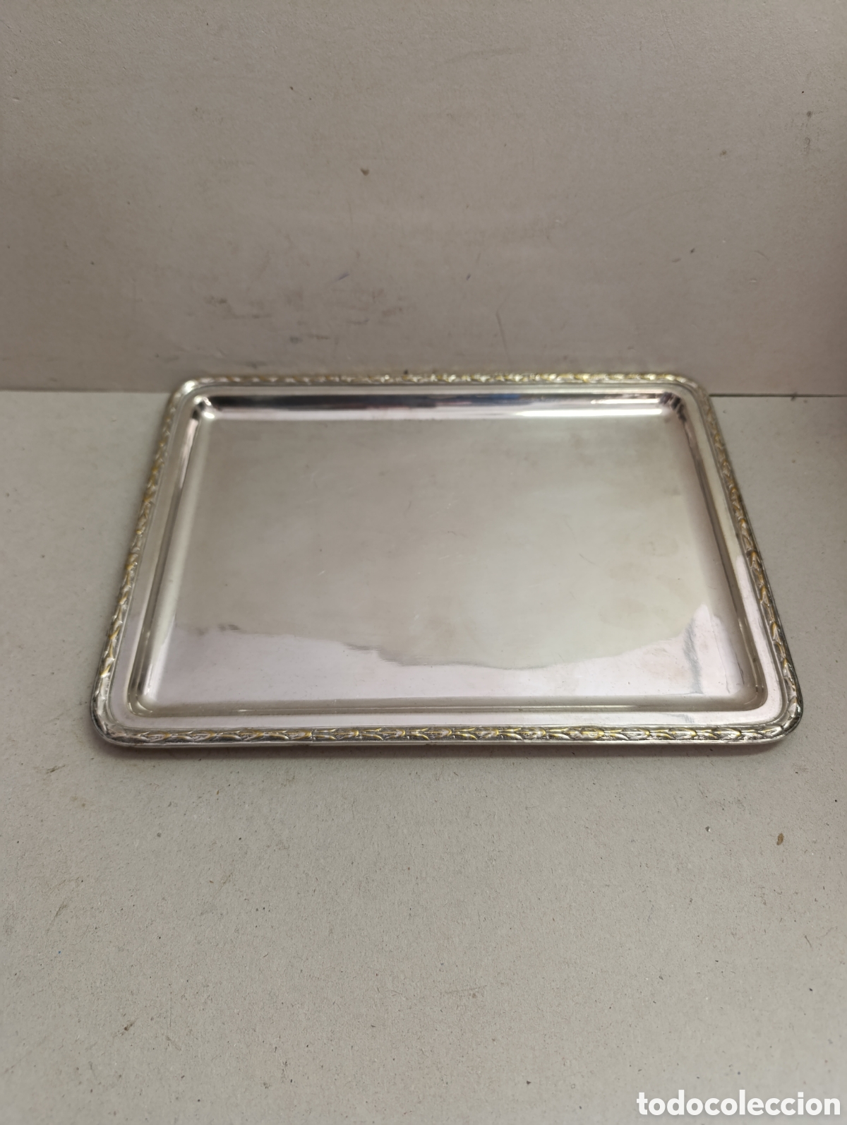 Antig&uuml;edades: BANDEJA RECTANGULAR DE LETAL PLATEADO. MARCAS EN ESQUINA. - Foto 5