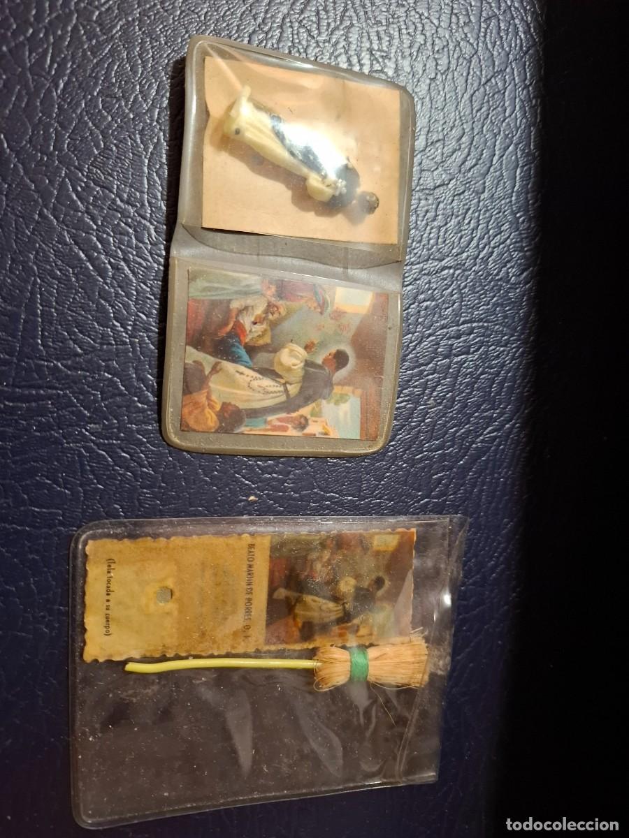 Antig&uuml;edades: Escapularios a San Porres.