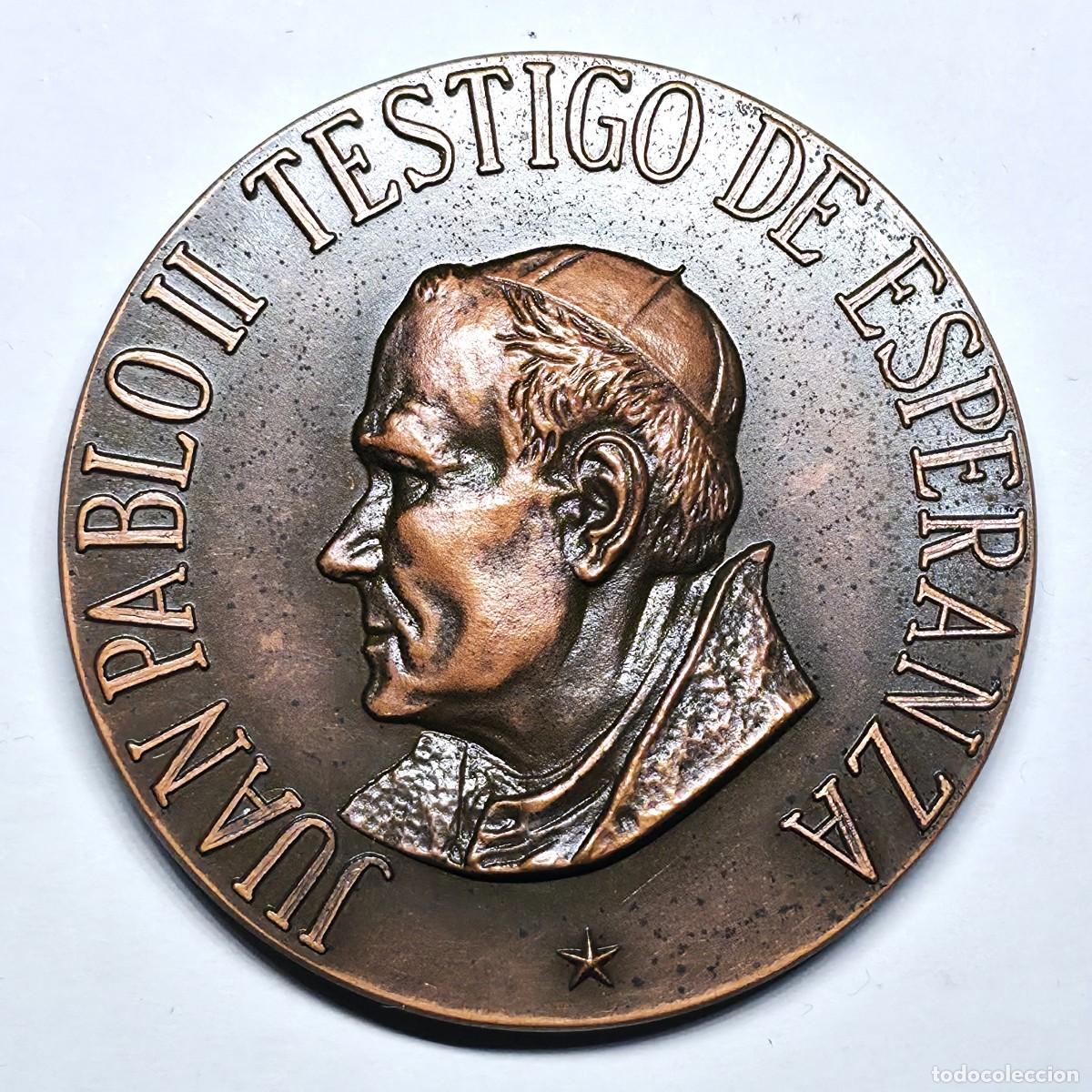 Antig&uuml;edades: MEDALLA JUAN PABLO II Y SOR ANGELA DE LA CRUZ. SEVILLA, 1982