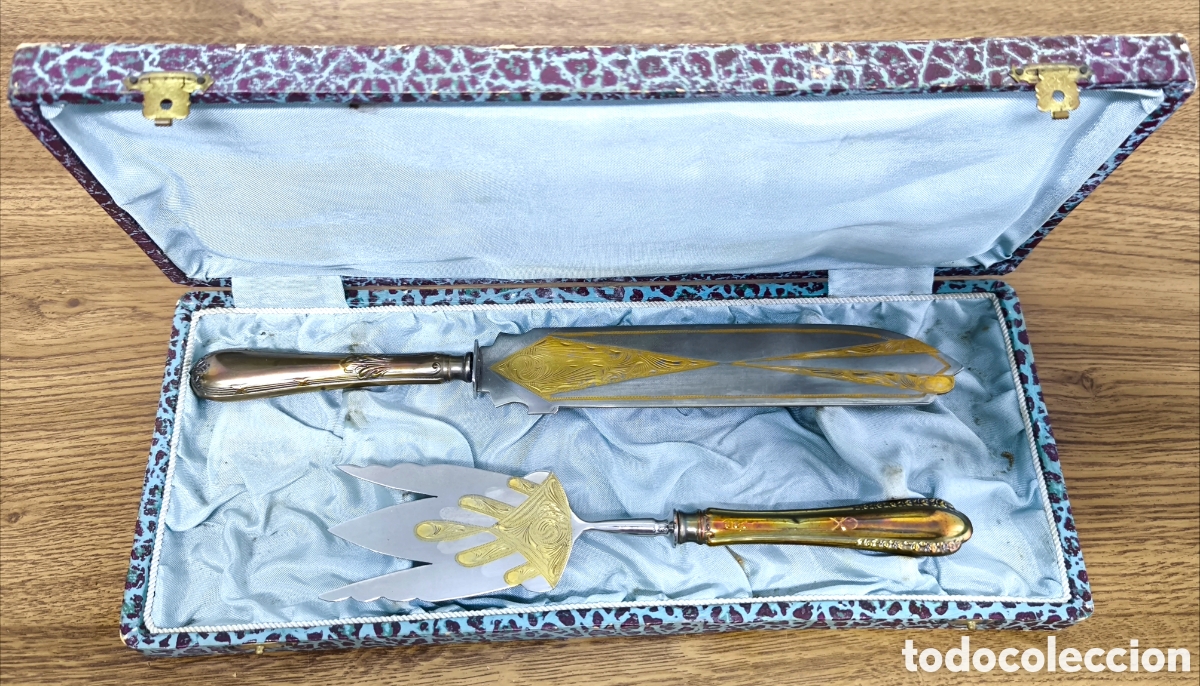Antig&uuml;edades: DOS CUBIERTOS ANTIGUOS EN ESTUCHE - Foto 2