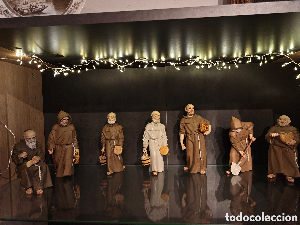 Antig&uuml;edades: railes Franciscanos (Porcelana