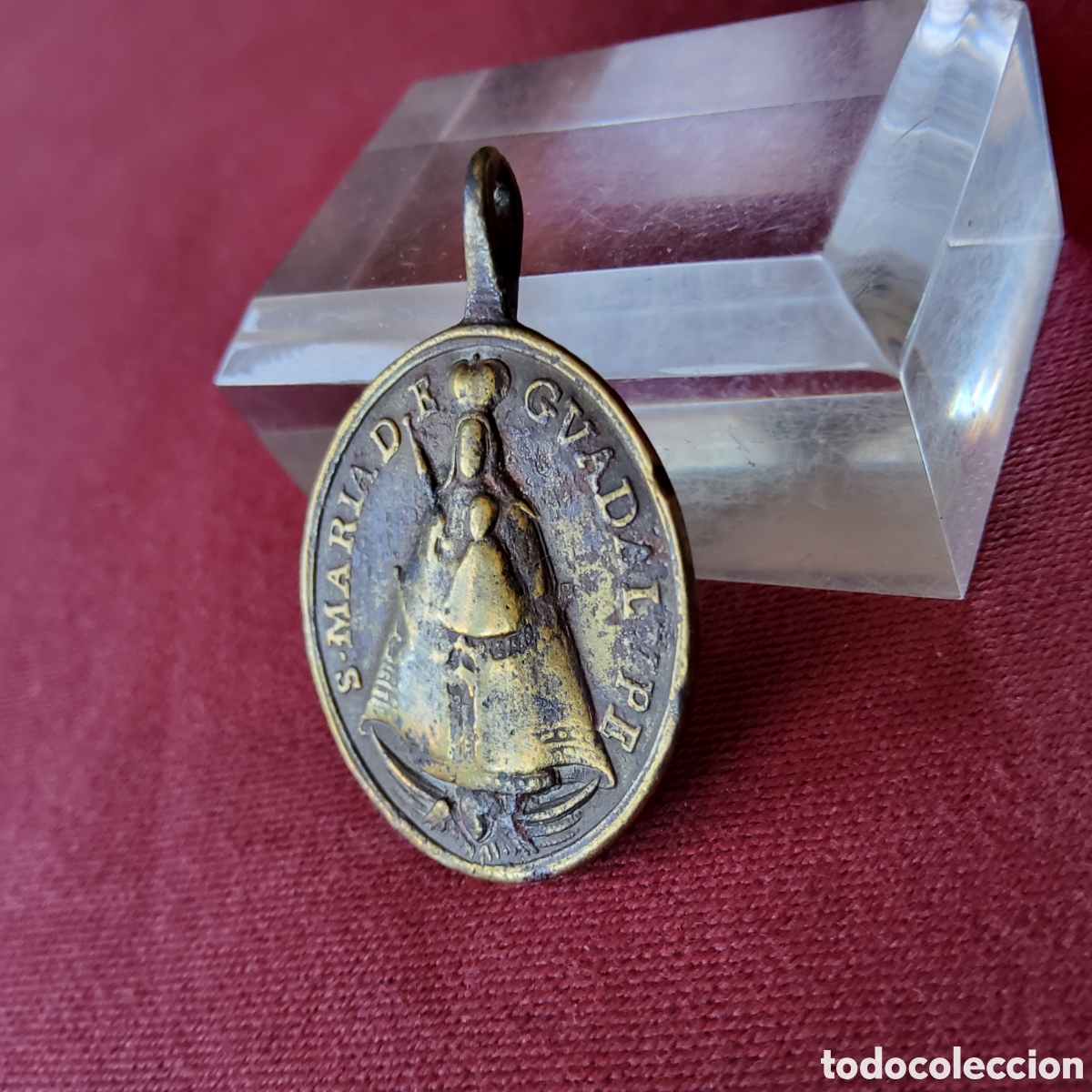 Antig&uuml;edades: ANTIGUA MEDALLA OVALADA DE BRONCE DE STA. MARIA DE GUADALUPE Y SAN JER&Oacute;NIMO DE STRID&Oacute;N, S.XVIII