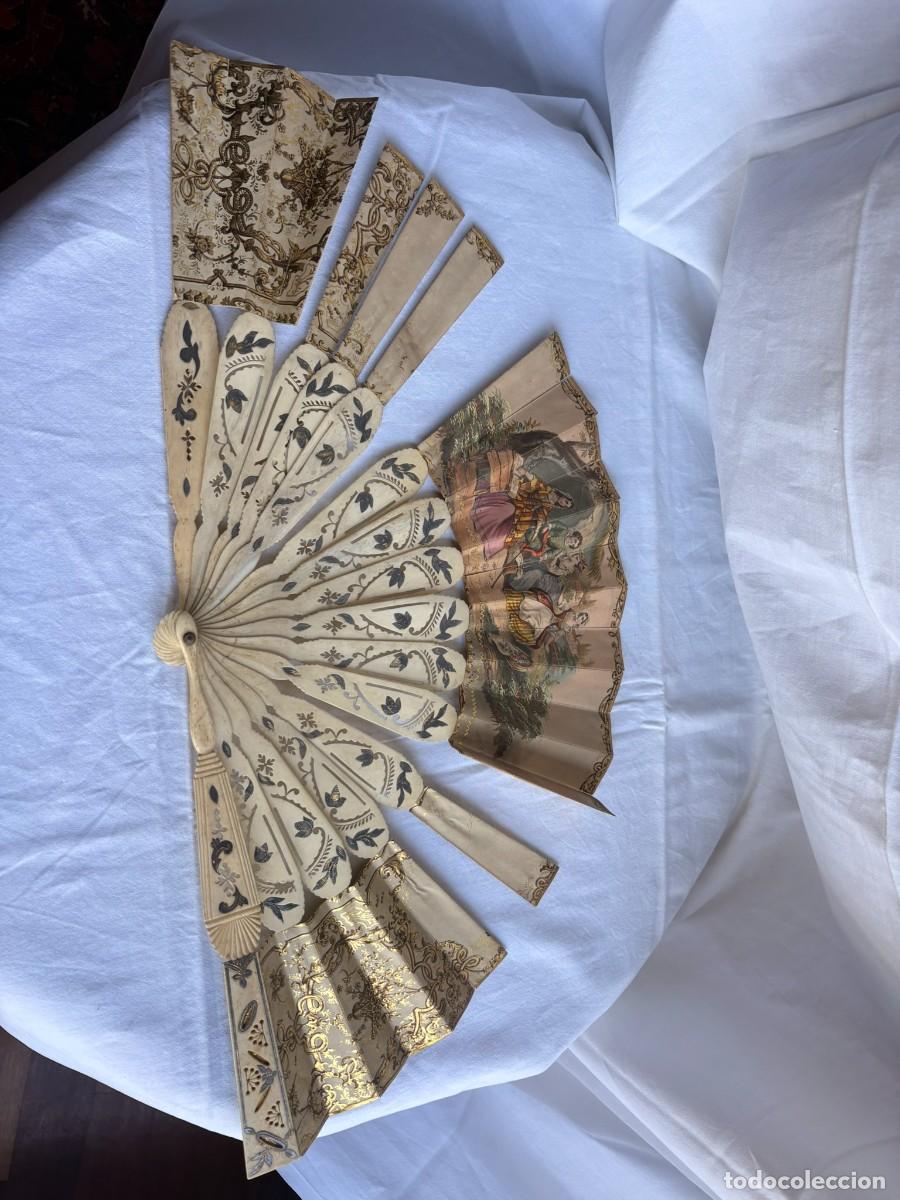 Antig&uuml;edades: Antiguo abanico S. XIX, varillaje de hueso y pa&iacute;s de papel decorado a doble cara &ndash; para restaurar