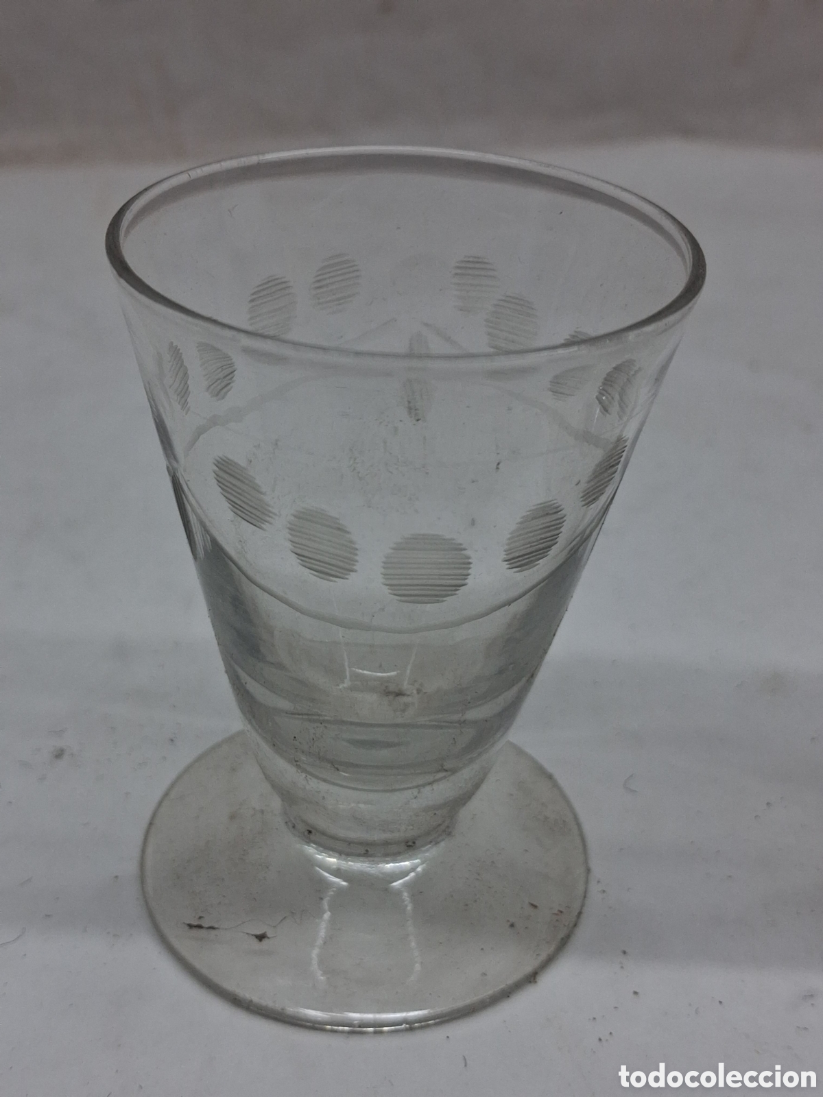Antig&uuml;edades: 2 cosas licor diferentes - Foto 2