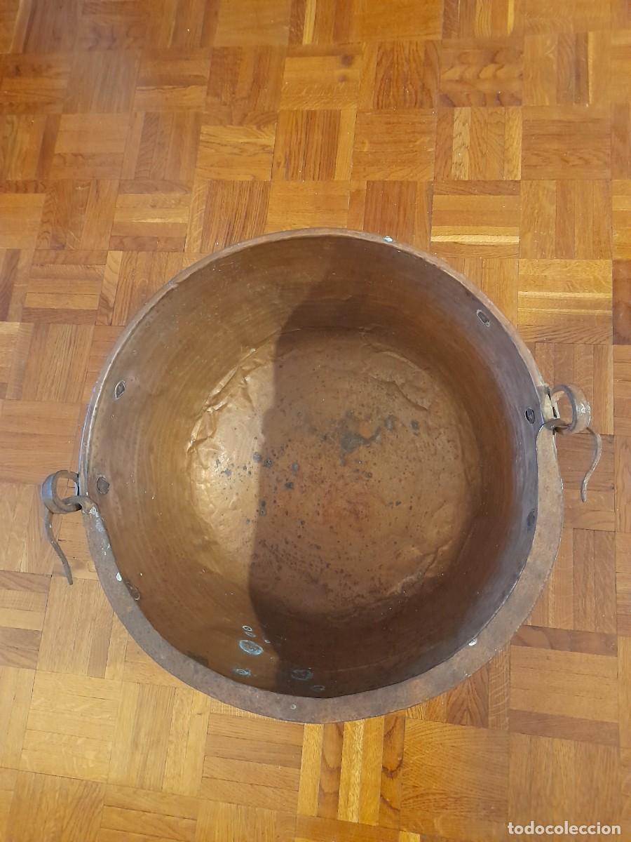 Antig&uuml;edades: Bonito caldero de cobre del S.XIX - Foto 2