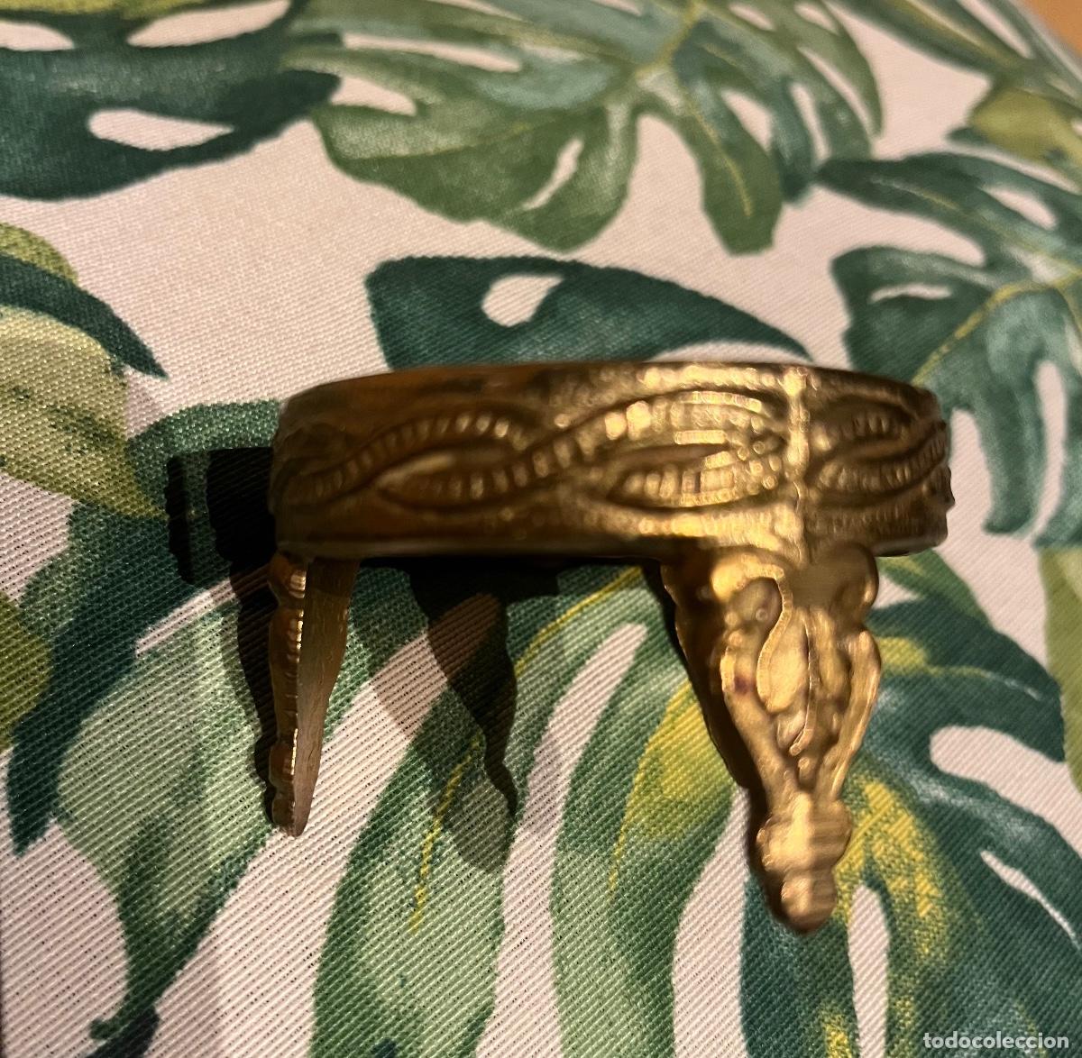Antig&uuml;edades: Peque&ntilde;a Peana de bronce - Foto 2