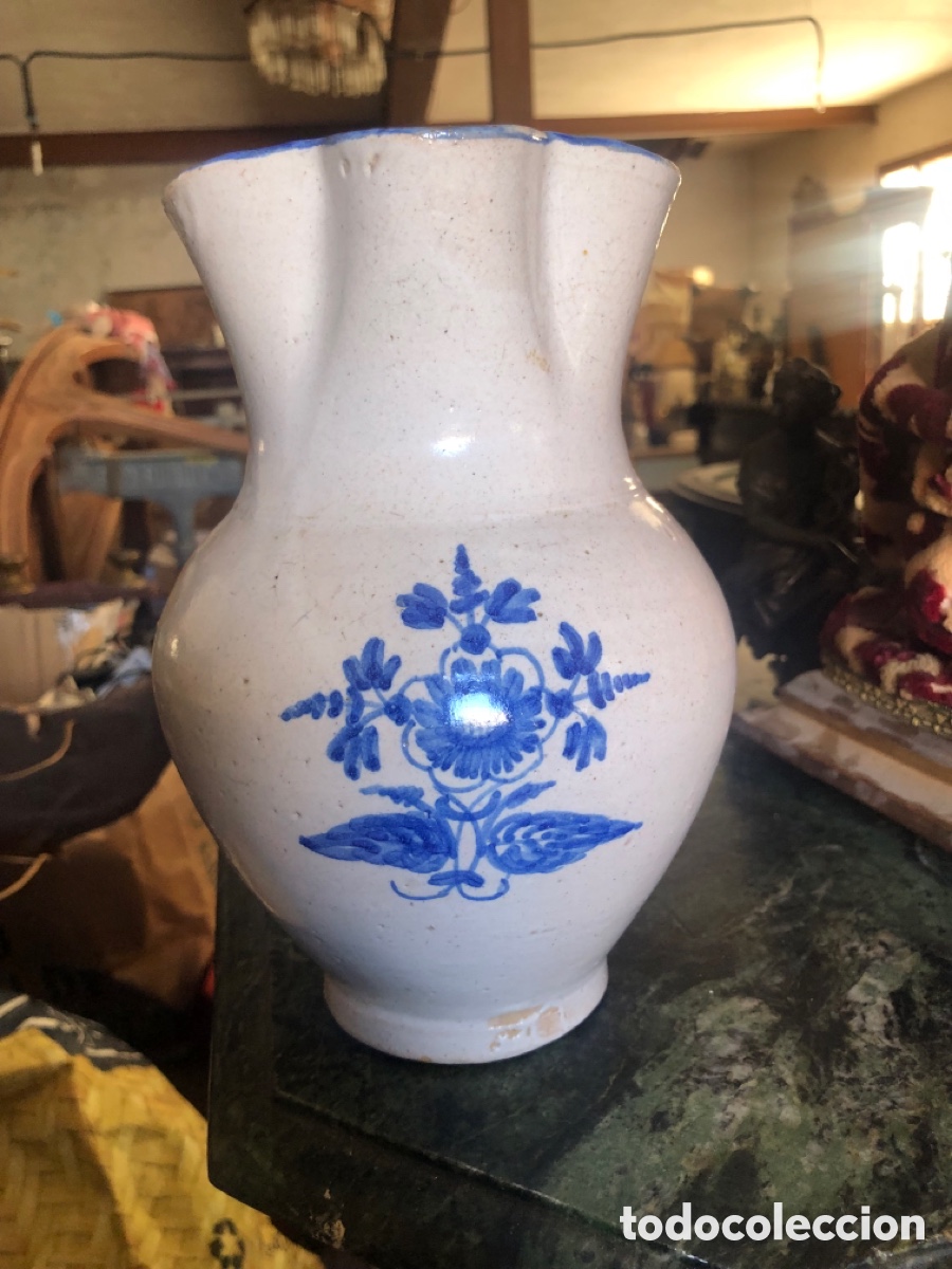 Antiquit&auml;ten: JARRA DE TALAVERA EN AZUL CON LA FLOR DE LA PATATA
