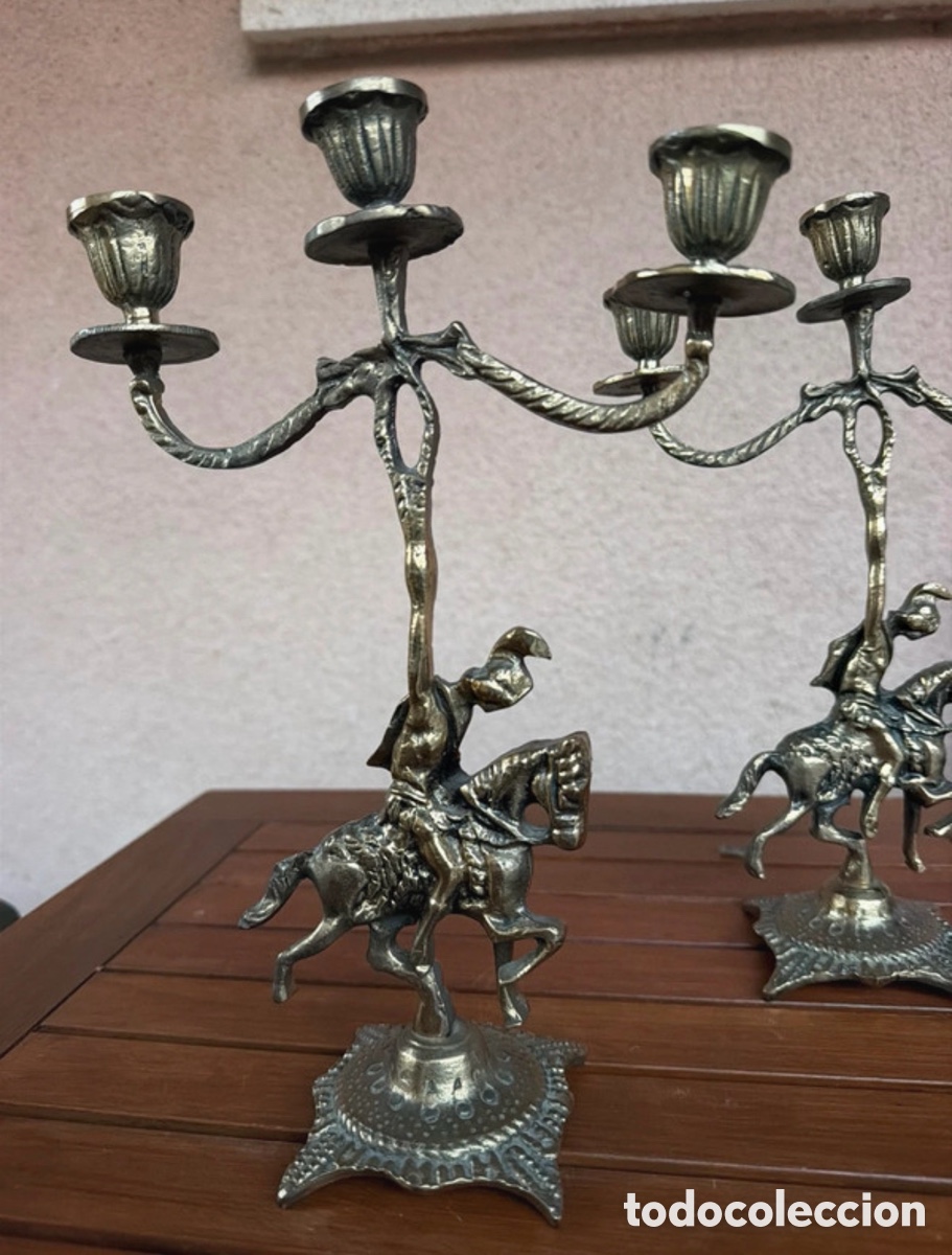 Antig&uuml;edades: Par de candelabros metal - Foto 5