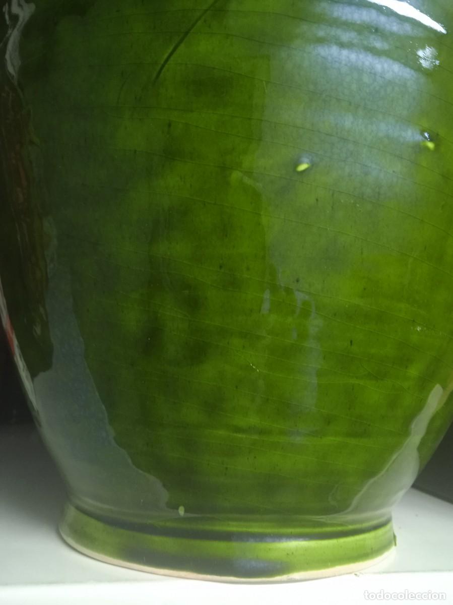 Antig&uuml;edades: Jarr&oacute;n ceramica verde
