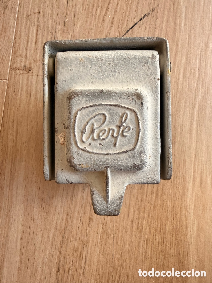 Antig&uuml;edades: Enchufe Vintage RENFE de Aluminio - Antig&uuml;edad / Decoraci&oacute;n Industrial