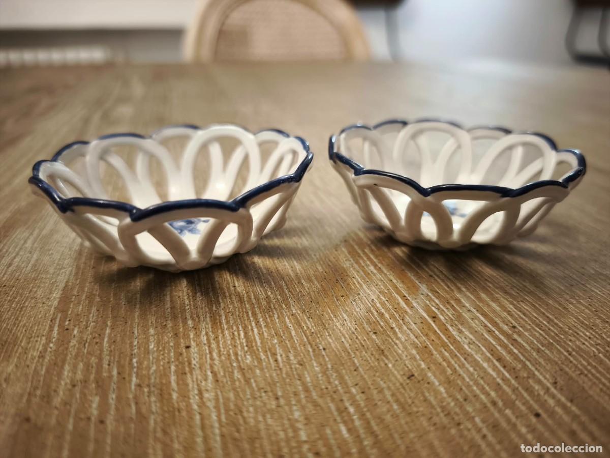 Antig&uuml;edades: Cestas decorativas de porcelana blanca y azul