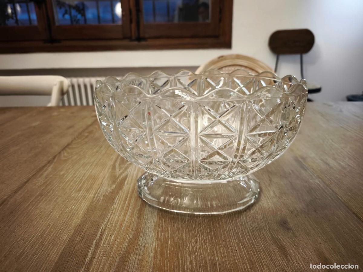 Antig&uuml;edades: Frutero decorativo de cristal