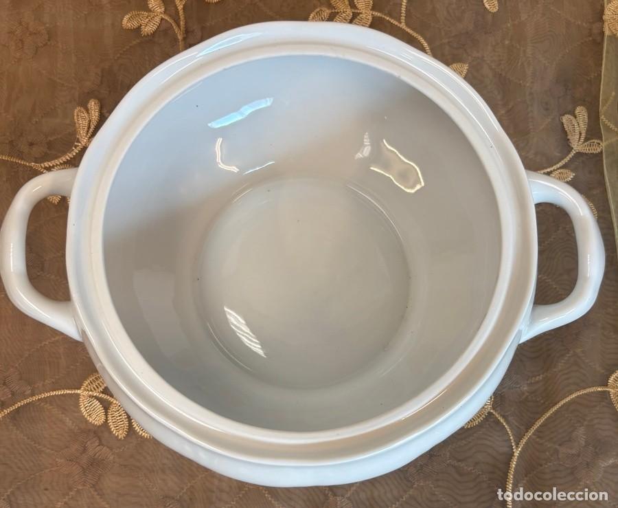 Antig&uuml;edades: Juego de Soperas y Tazas de Consom&eacute; - Foto 8