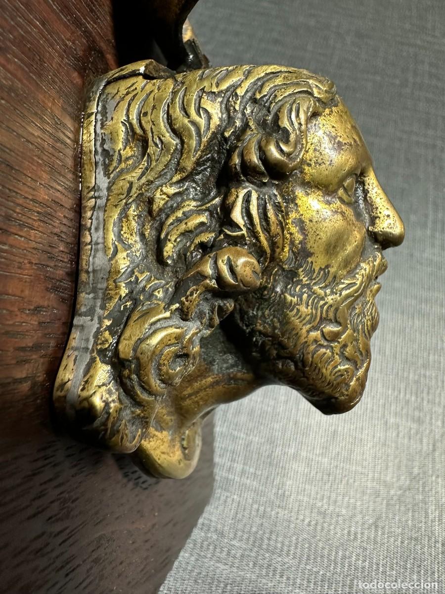 Antig&uuml;edades: Benditera antigua de bronce cabeza de Cristo - Foto 5