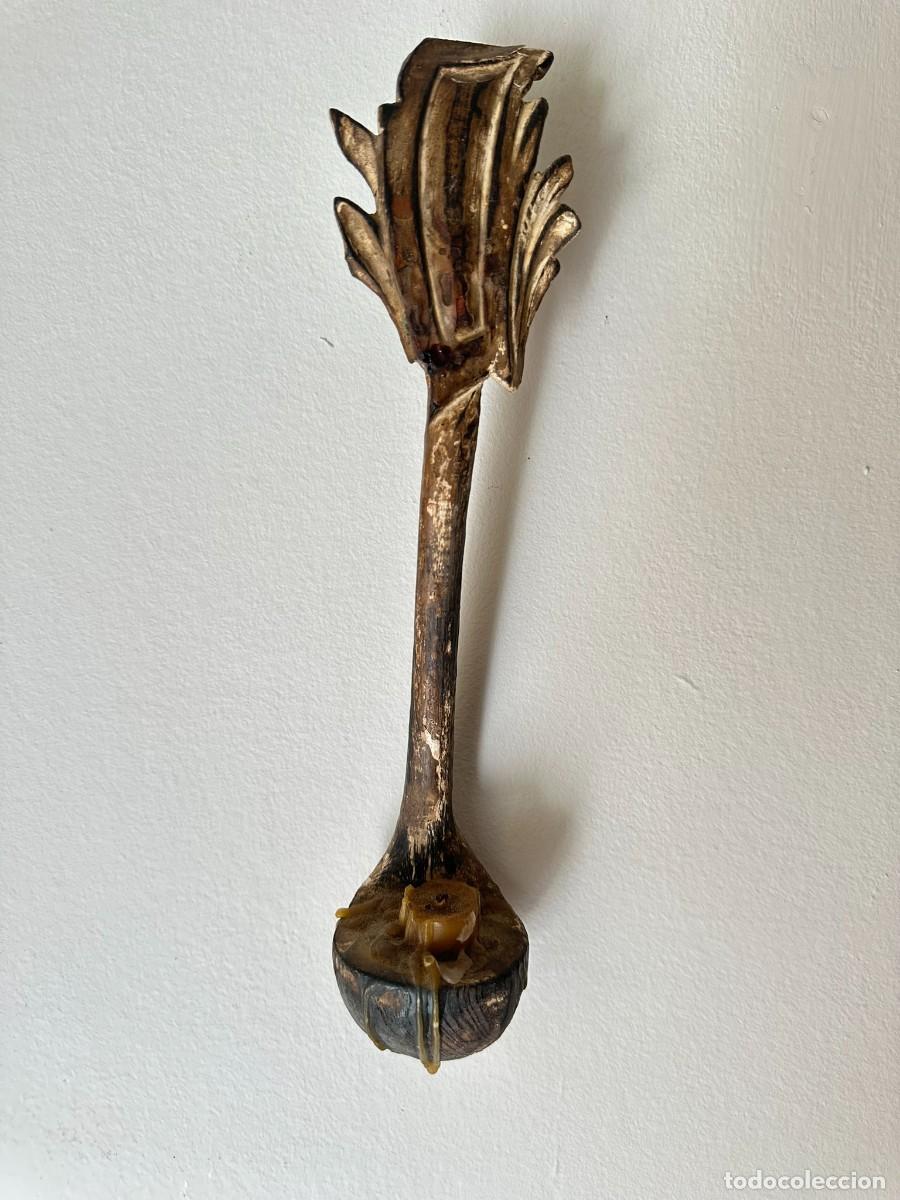 Antig&uuml;edades: Candelabro pared cucharon madera tallada estucado