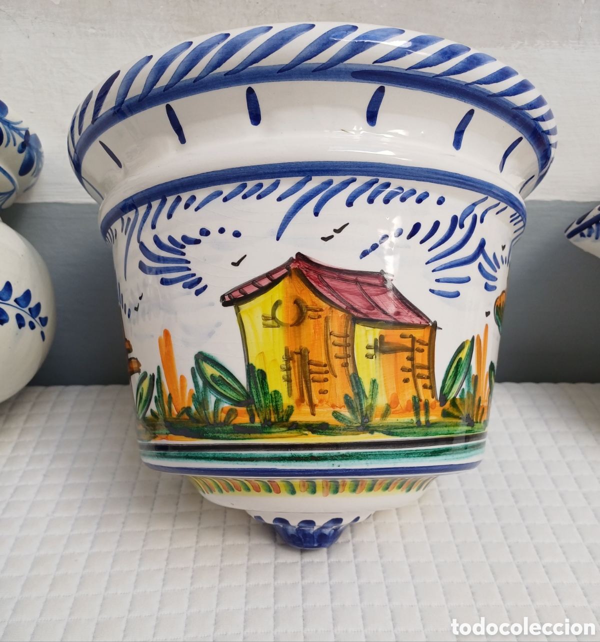 Antig&uuml;edades: Lote de 3 maceteros. Cer&aacute;mica esmaltada - Foto 4