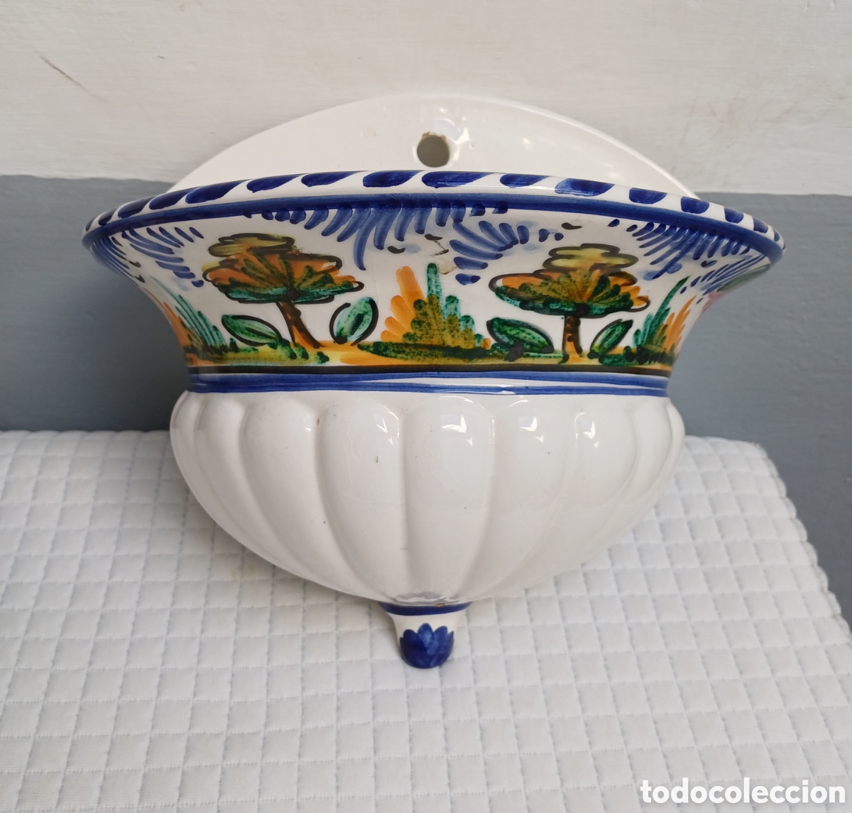Antig&uuml;edades: Lote de 3 maceteros. Cer&aacute;mica esmaltada - Foto 5